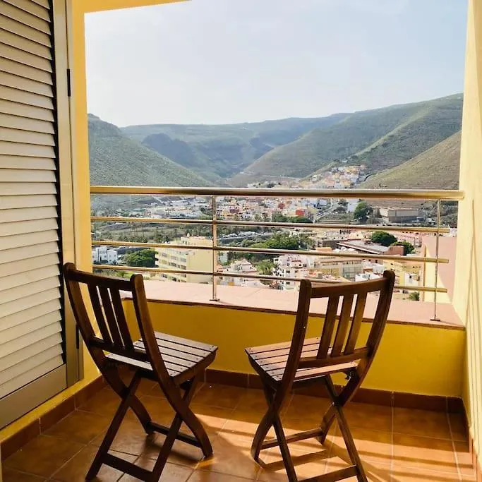 The Best Views - La Gomera San Sebastián de la Gomera