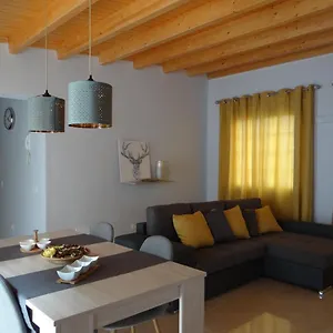 https://la-casita-de-brownie.tenerifehoteles.net